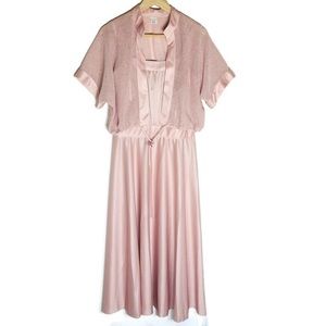 VINTAGE romantic vibe dress with shoulder cover